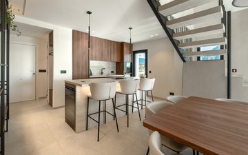 Property slide 10