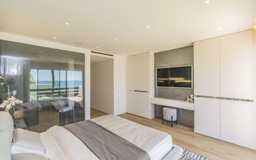 Property slide 31