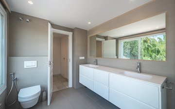 Property slide 41