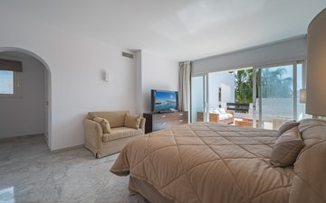 Property slide 33