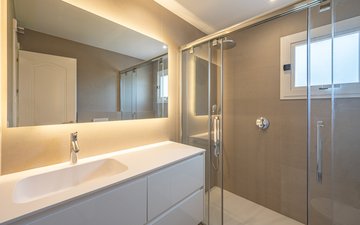 Property slide 39