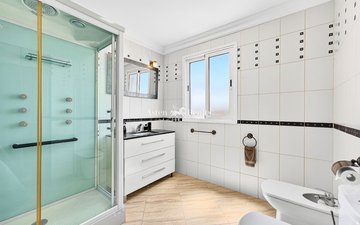 Property slide 28