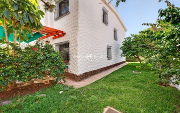 Property slide 4