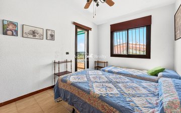 Property slide 21