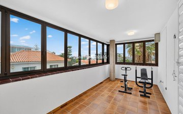 Property slide 33