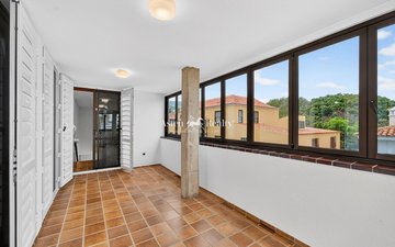 Property slide 34