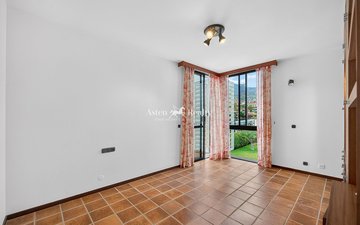 Property slide 39