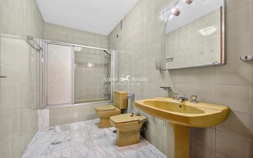 Property slide 42