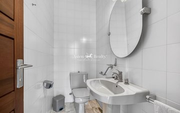 Property slide 9