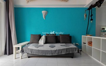 Property slide 8