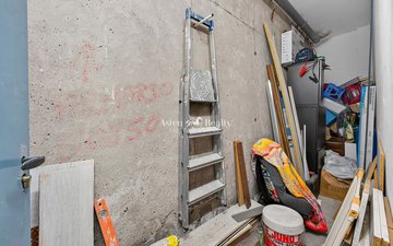 Property slide 24
