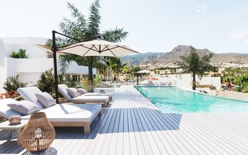 Property slide 14