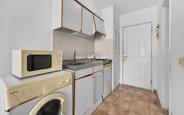 Property slide 10