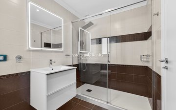 Property slide 29