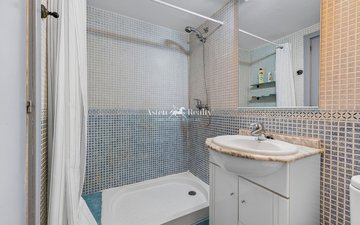 Property slide 19