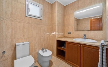 Property slide 37