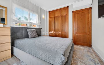 Property slide 33
