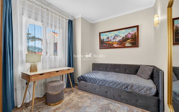Property slide 35