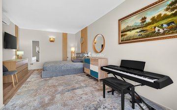 Property slide 25