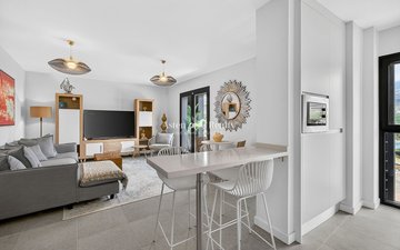 Property slide 14