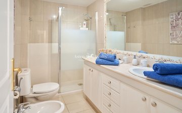 Property slide 21