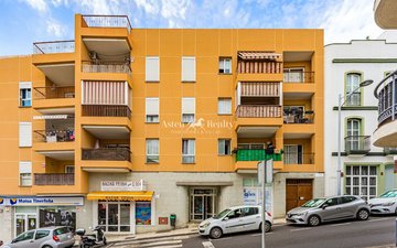 Property slide 30