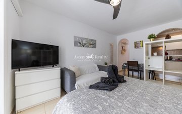 Property slide 8