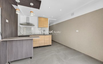 Property slide 4