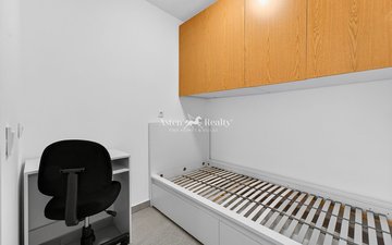Property slide 7