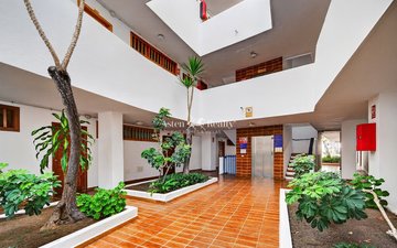 Property slide 17