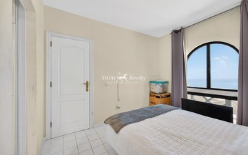 Property slide 23