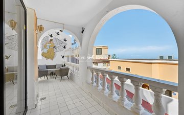 Property slide 14