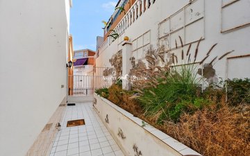 Property slide 25