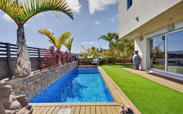 Property slide 7