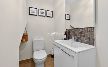 Property slide 19