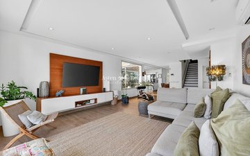 Property slide 17