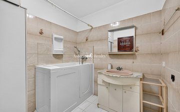 Property slide 7