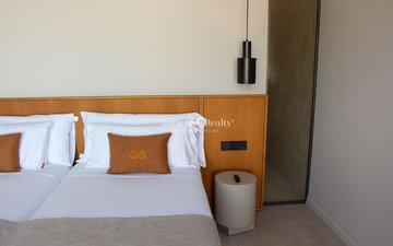 Property slide 24