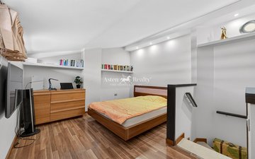 Property slide 14