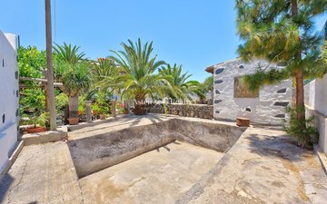 Property slide 35