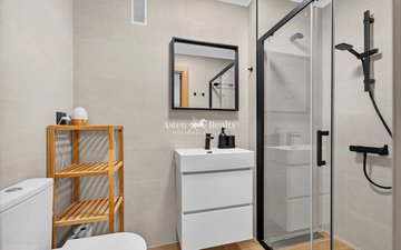Property slide 20