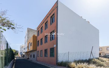 Property slide 4