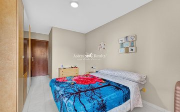 Property slide 16