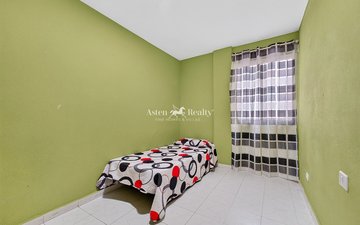Property slide 14