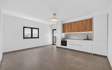 Property slide 33