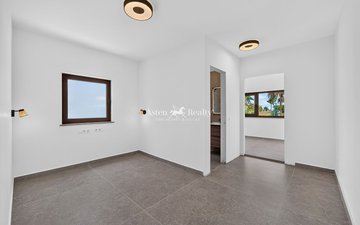 Property slide 26