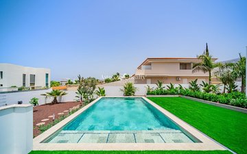 Property slide 30