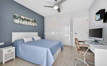 Property slide 22