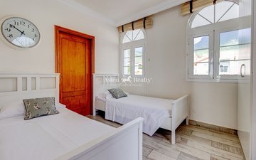 Property slide 9