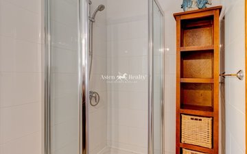 Property slide 15